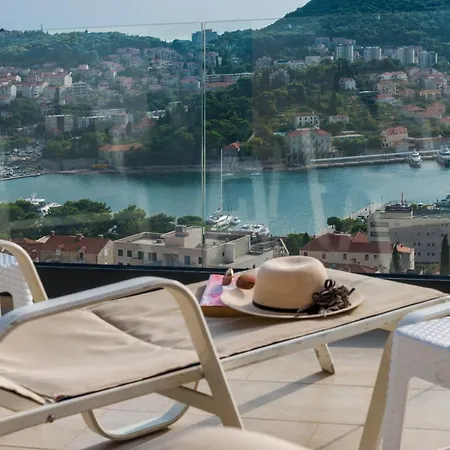 Makris No3 Apartment *