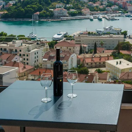 Makris No3 Apartment *
