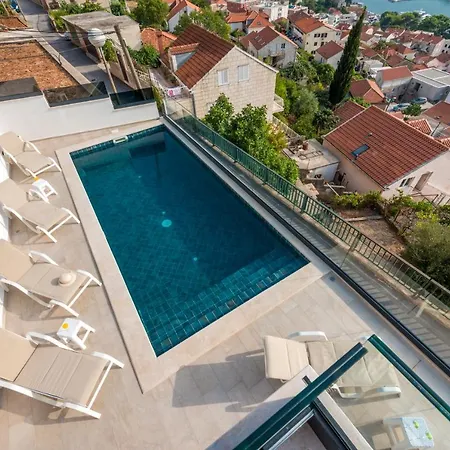 Makris No3 Apartment