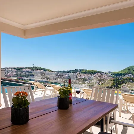 Apartment Makris No3